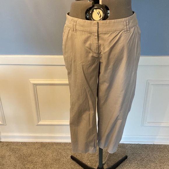 Loft Cropped Pants Elastic-Gathered at the Cuffs- Stone Color size 8 - Picture 9 of 9